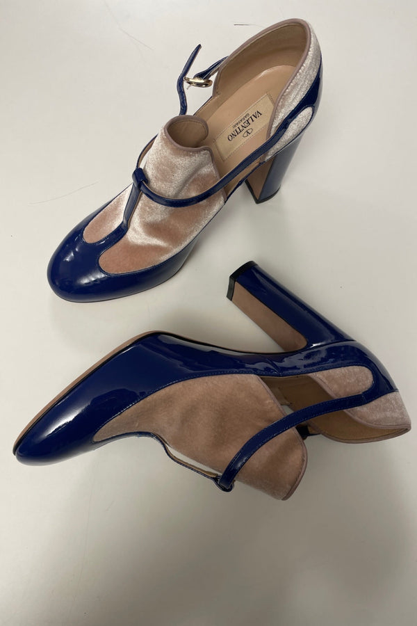 Valentino Pumps 38