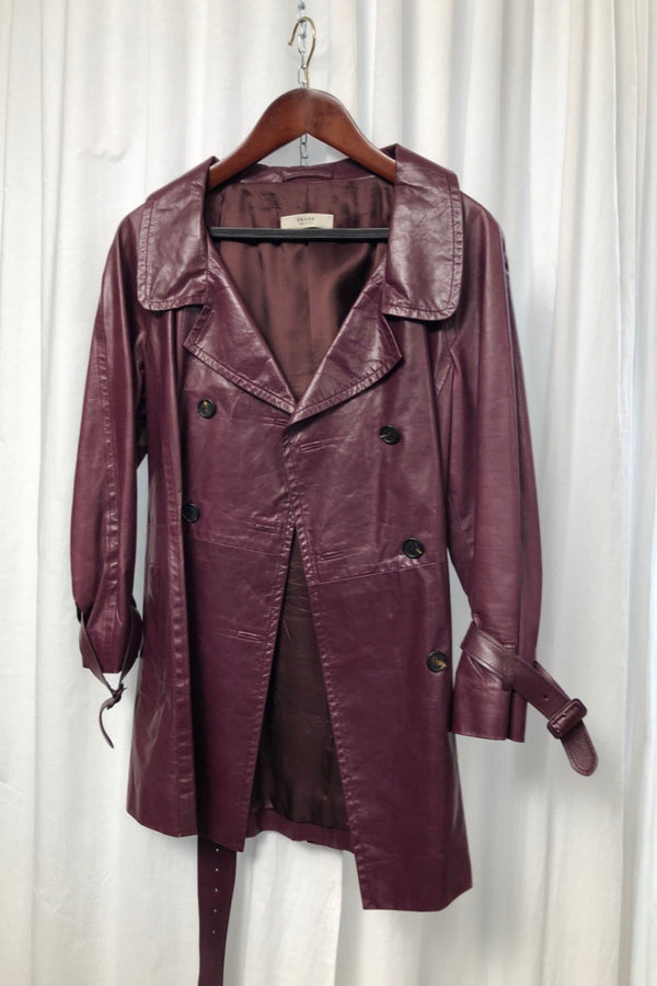 S Prada Mantel 40