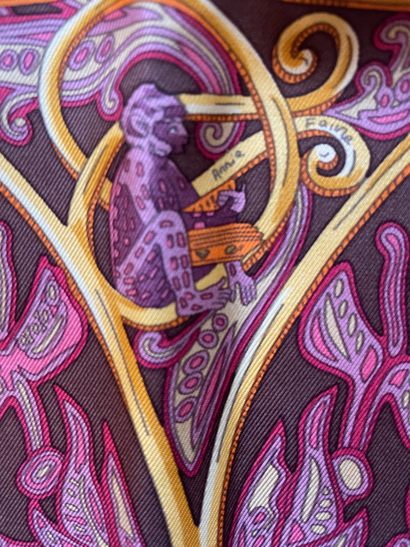 S Hermès Foulard Charmante aux Animaux