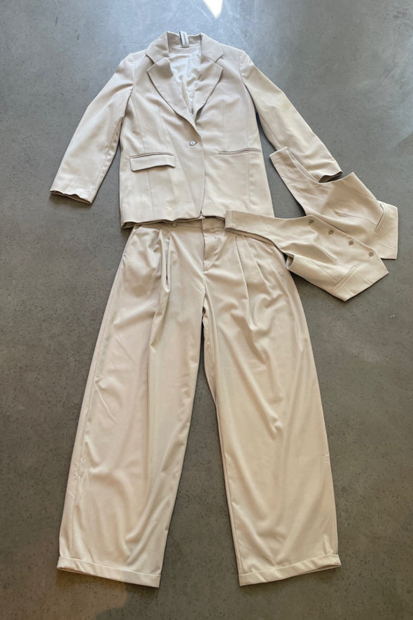 Drykorn suit