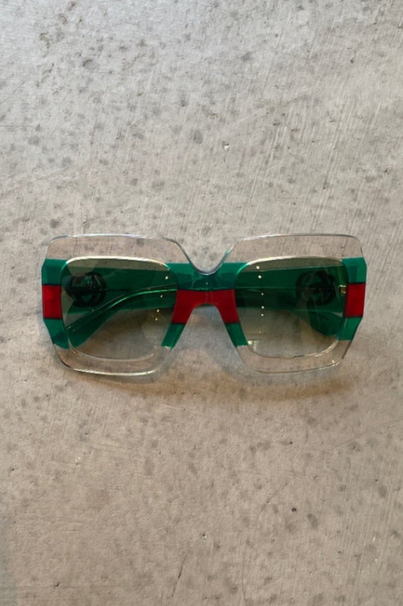 Gucci Sunglasses with velvet box