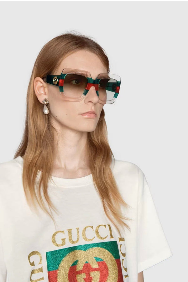 Gucci Sunglasses with velvet box