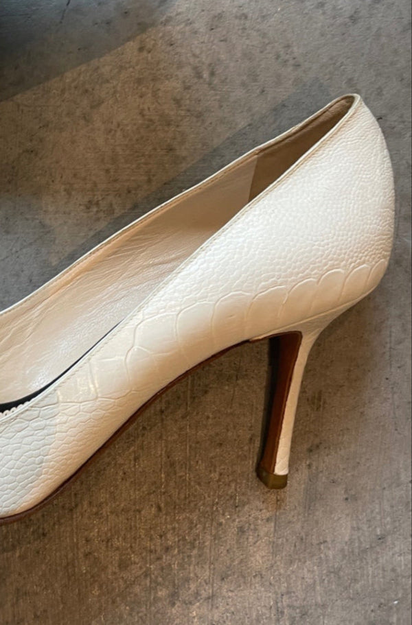 Valextra Peeptoes white