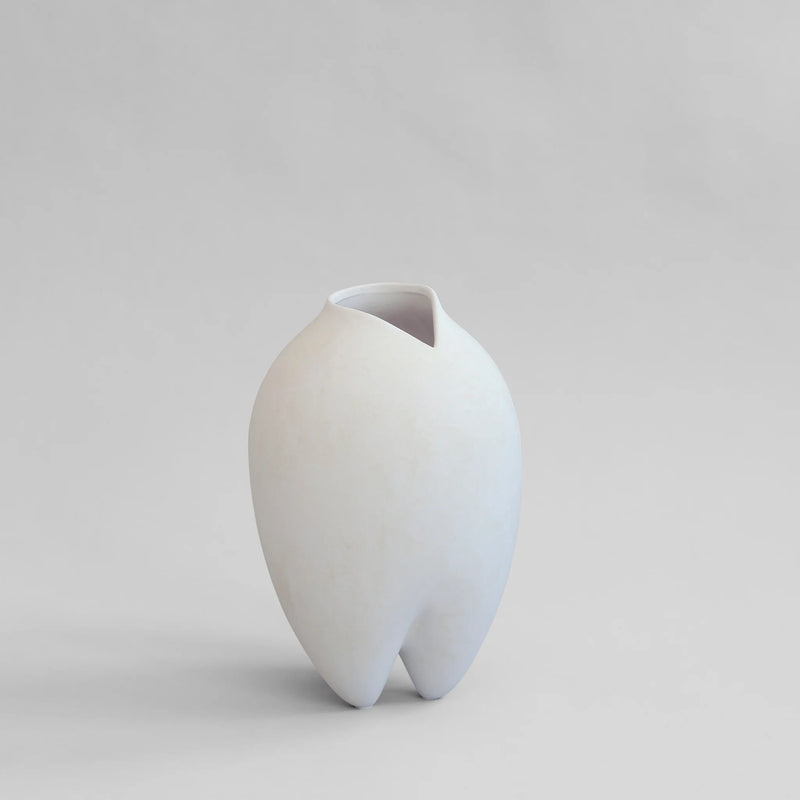 Sumo Vase