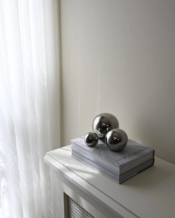 Gallery Balls