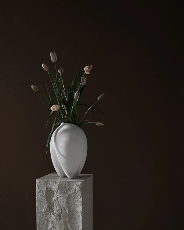 Sumo Vase