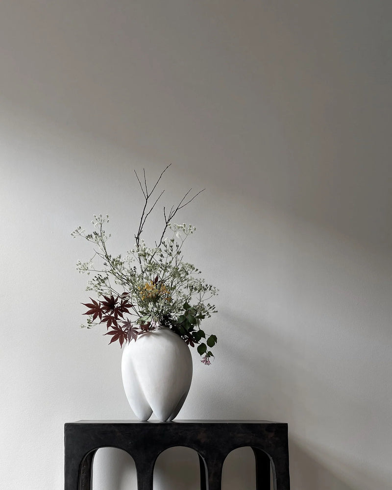 Sumo Vase