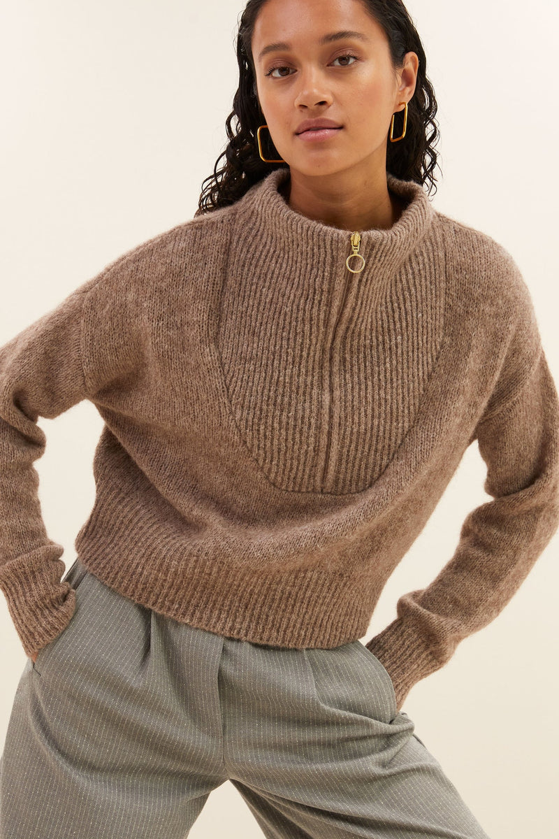 Boxy Beau Pullover