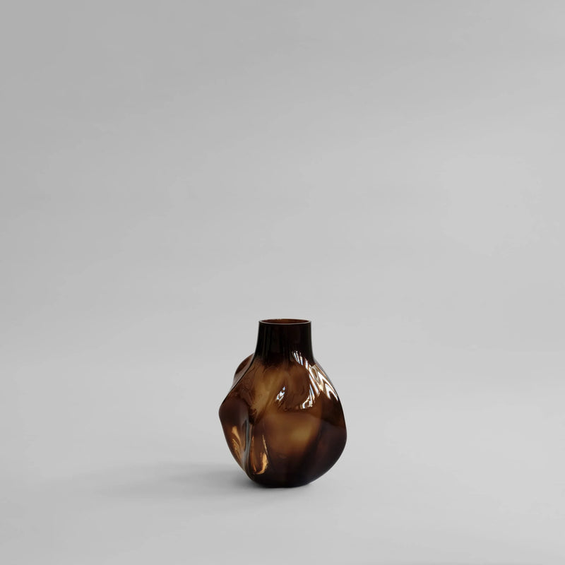 Bakku Vase