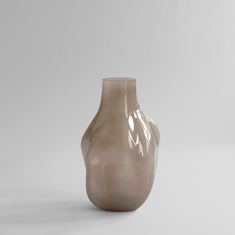 Bakku Vase