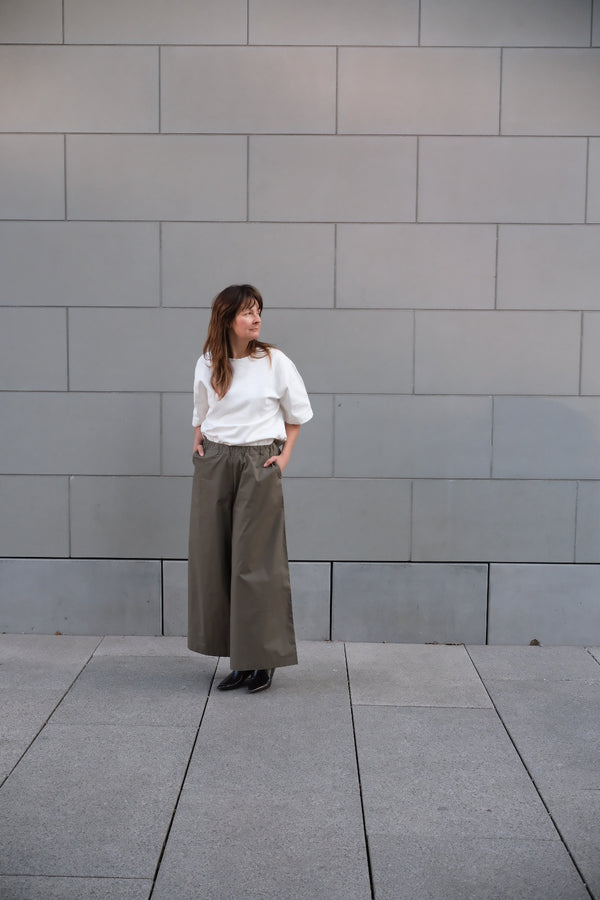 B51364 Cropped Pants