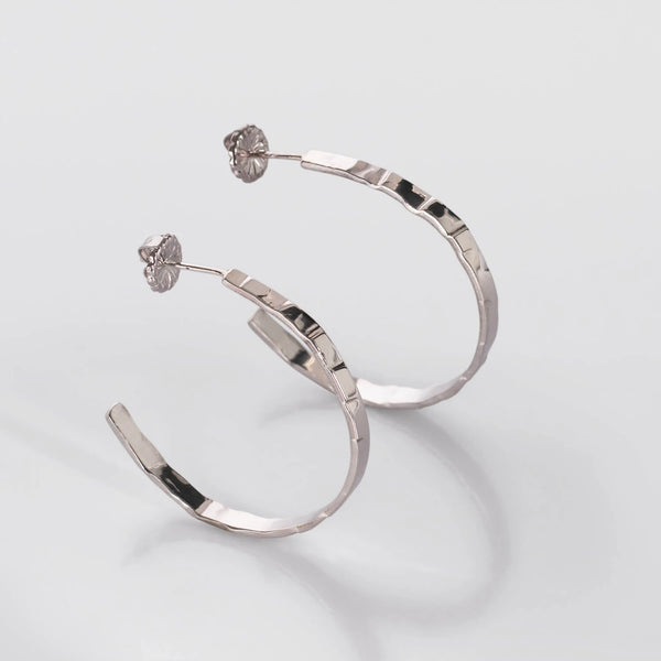 Gray Loops S Earring