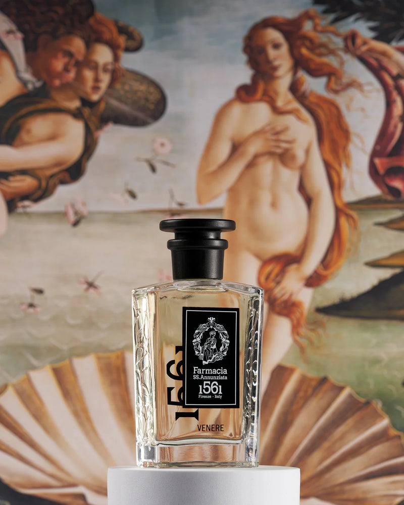 Parfums 1561